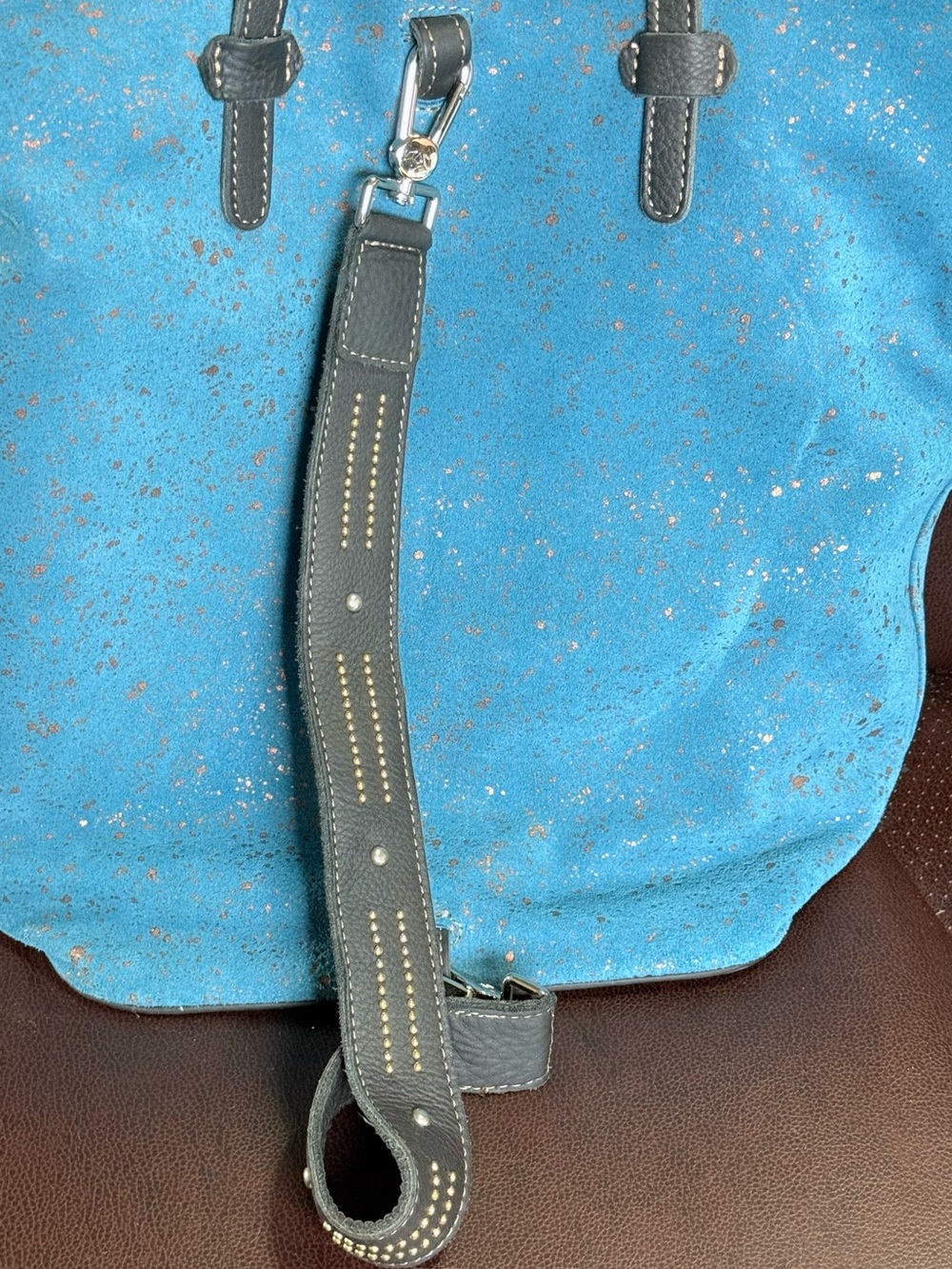 Consuela Nilo Sling Blue Bucket Leather Bag - Picture 5 of 14